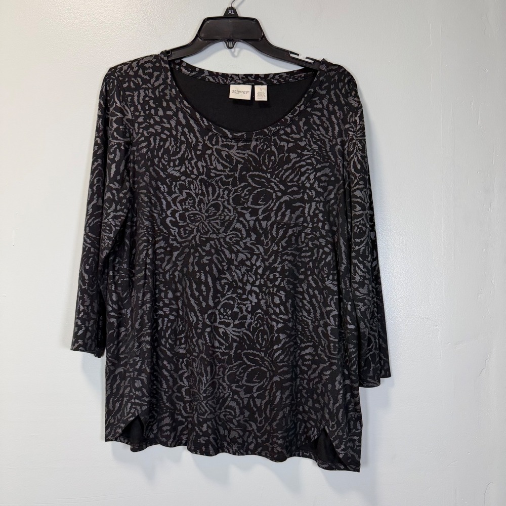 Zenergy by Chicos Womens Grey‎ Black Floral Abstract Modal Top Size 1 Medium